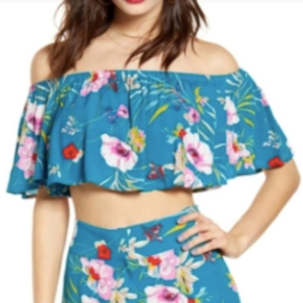 Leith Blue Flutter Off Shoulder Lined Crop Top Size M